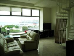 D'Hillside Loft (D5), Apartment #570124901
